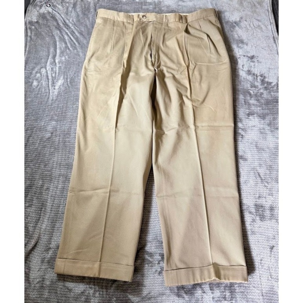 Brooks Brothers Vintage Khaki Chinos Pleated Cuffed Made in USA Tan Mens 40X29.